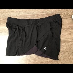 Lululemon Shorts size 8